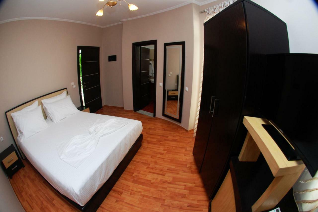 Hotel Ramo Saranda Sarandë Exterior foto