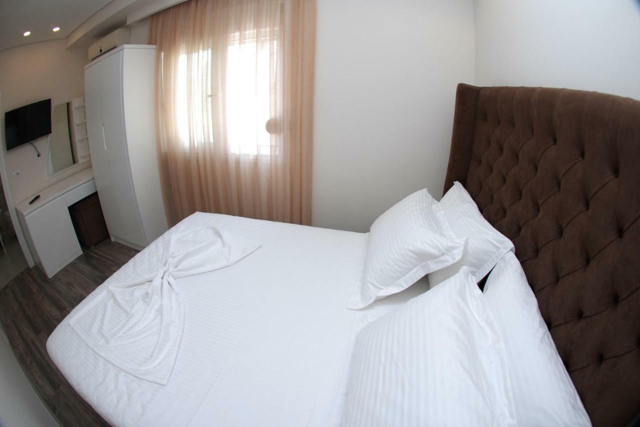 Hotel Ramo Saranda Sarandë Exterior foto